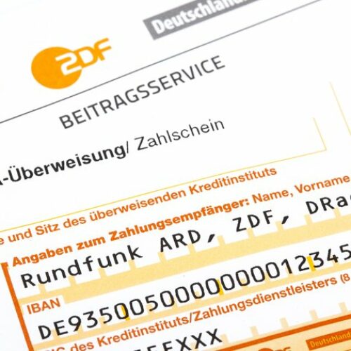 Wie rechtsextreme Störer den Staatsfunk behindern – und was jeder Einzelne dabei tun kann!